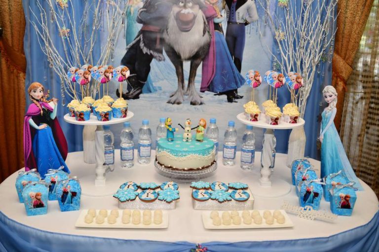 Decoracion Fiesta Frozen 2.jpg